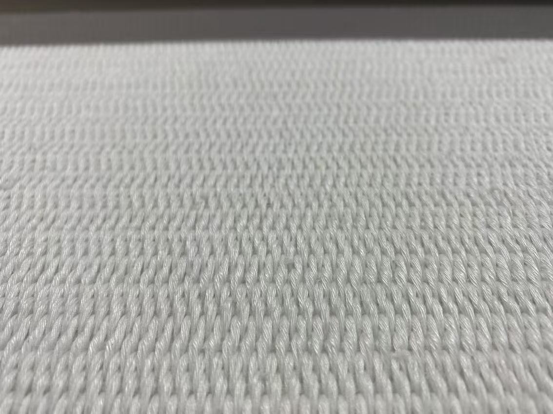 Polyester composite fiber coagulation conveyor belt